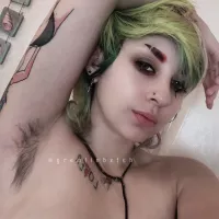 Teen slut with FREE OnlyFans?? TOP 2.5 6.5kFANS join your new big tiddy emo gf with SOLO BG BGB content!! and more collabs soon!