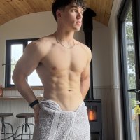 Lewis Moore lewmfit