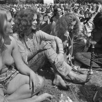 Naked hippies at Woodstock 1969-Photo N45816bb