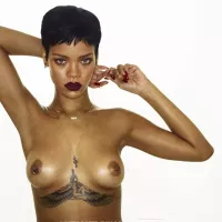 FULL VIDEO: Rihanna Sex Tape from iPhone Hack!