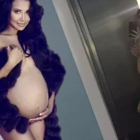 Naya Rivera branded hypocrite after copying Kim Kardashian with naked baby bump snap despite blasting nude shoot