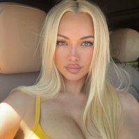 Others – Lindsey pelas image 5