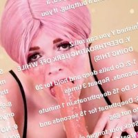 Deepthroat your dildo