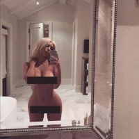 Kim Kardashian naked selfie