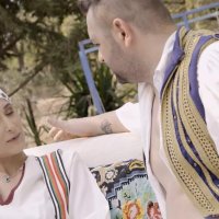 Griechische Anal-Bauern-MILF betrügt ihren Ehemann