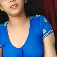 Beautiful Bhabi Non Nude Tease In Saree