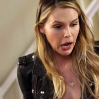 Sara Foster nude pics page