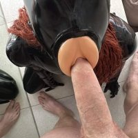 Latex hood blowjob Porno Videos