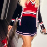 Celebrity – Paris Hilton image 6