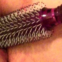 Pussy Masturbation w the BRISTLES of a round hairbrush Clit