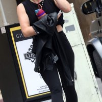 Celebrity – Hilary Duff image 8