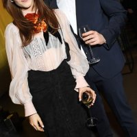 Celebrity – Daisy Edgar Jones image 6