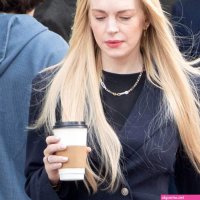 Celebrity – Lindsay Lohan - Page 2 image 17