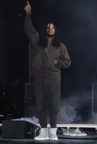 bulge dick on rap