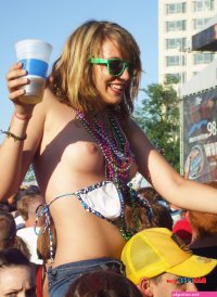 topless drunk girls