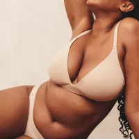 bog round boobs