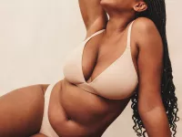 round boobs in sharee hd photos