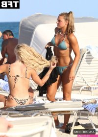 Alisha Lehmann Sexy Seen Showing Off Her Hot Bikini Body At The Brach With Sarah Mayling