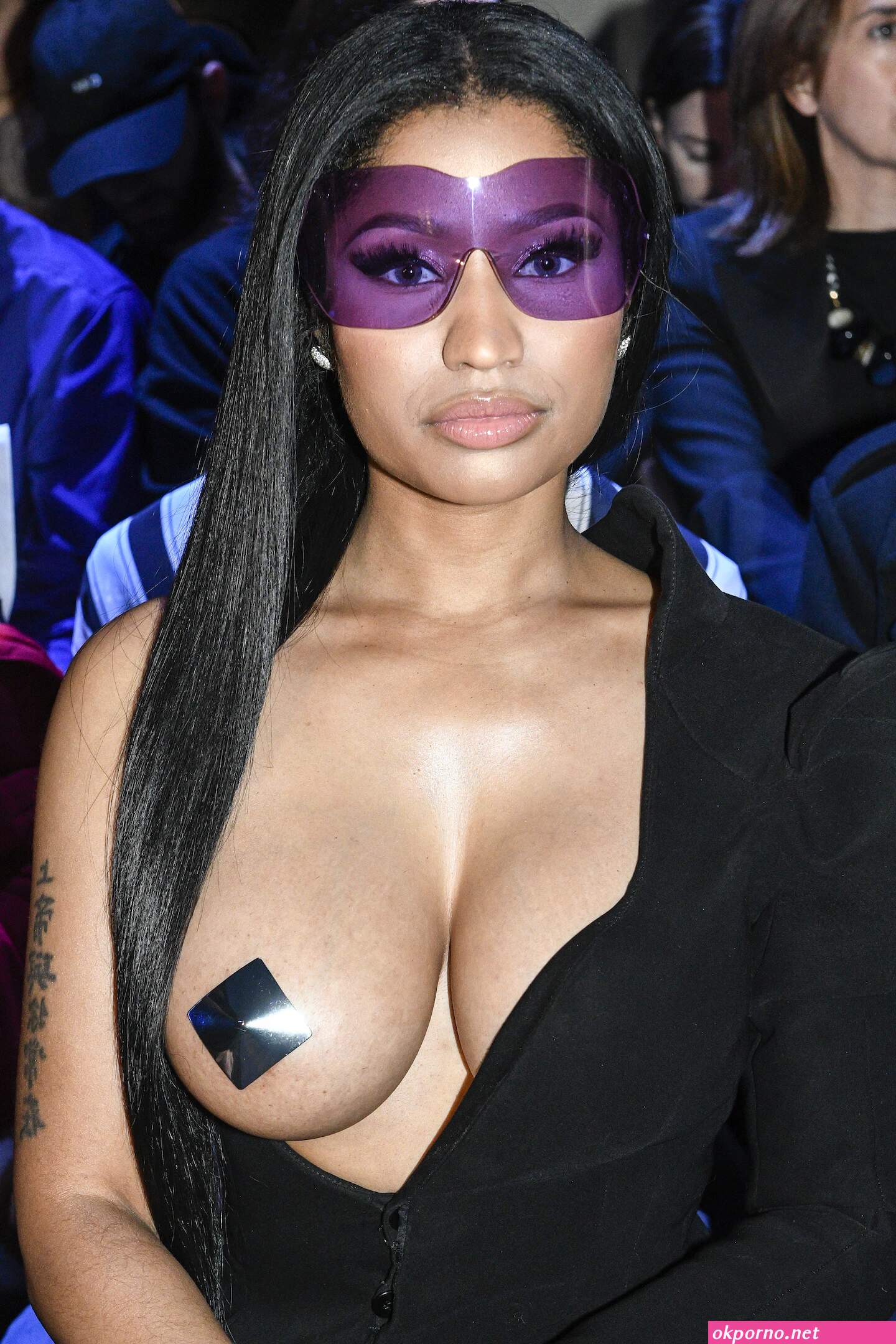 Nicki Minaj Shares Her Struggle With Big Boobs Amid Pregnancy Rumors
