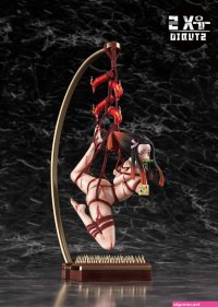 Demon Slayer: Kimetsu No Yaiba Naked hanging Kamado Nezuko Resin Statu