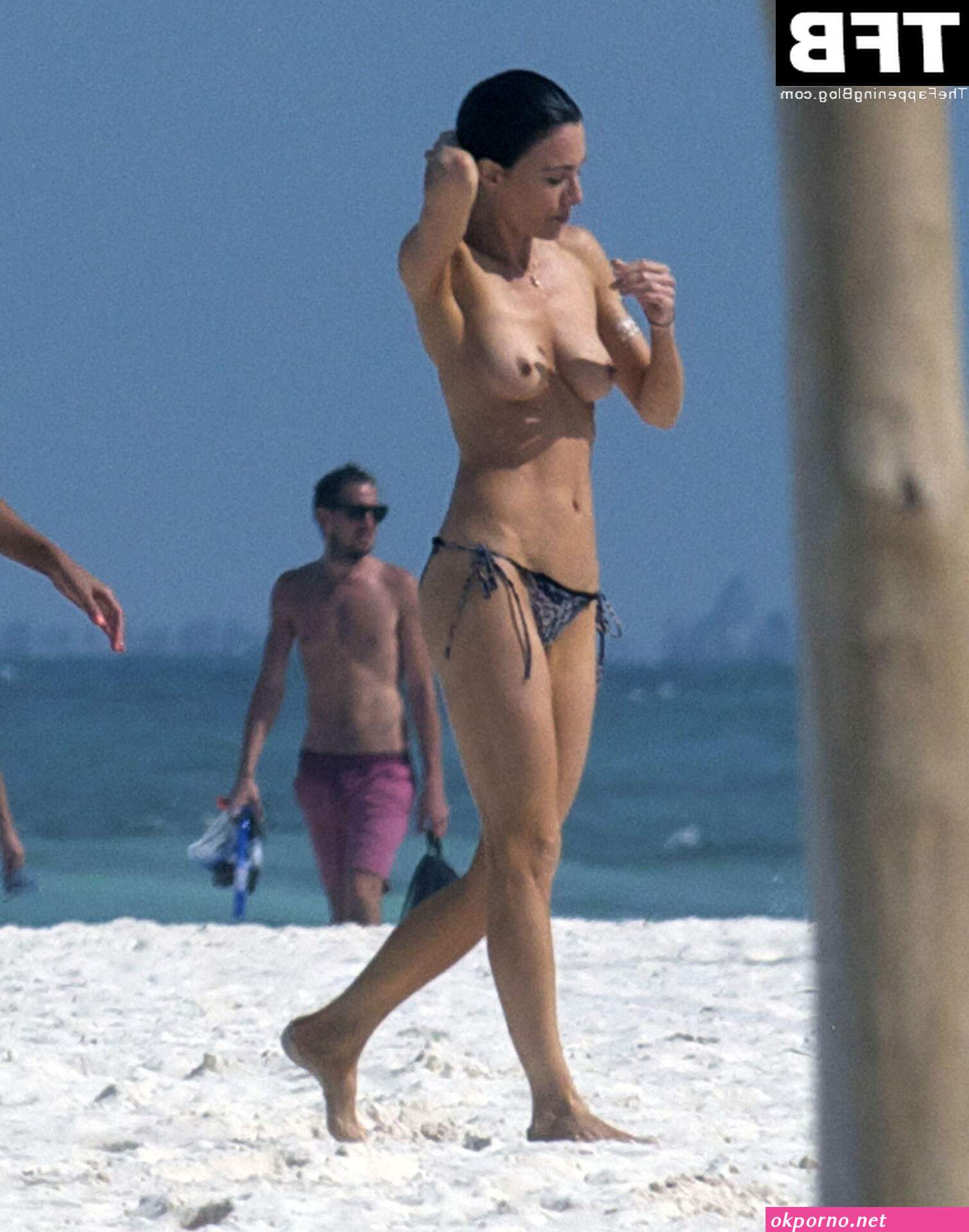 Clatto Verata Spartacus Sleaze: Jaime Murray Does Full-Frontal Nude Jessica Grace Smith Gets DPed!