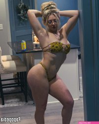 Miranda Cohen Nude OnlyFans Leaks