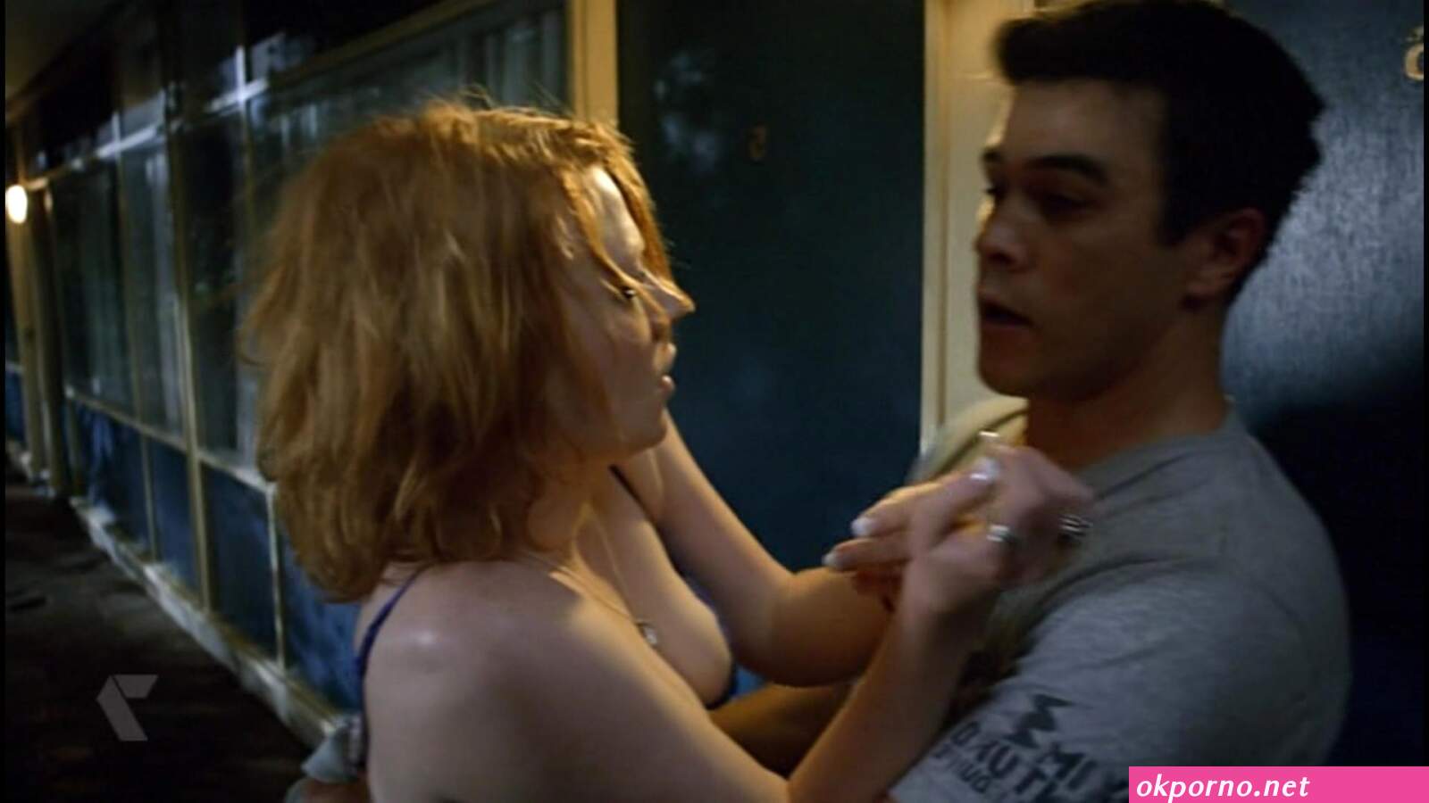 Naked Sarah Snook in Packed to the Rafters ANCENSORED