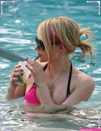Avril Lavigne avrillavigne 0969