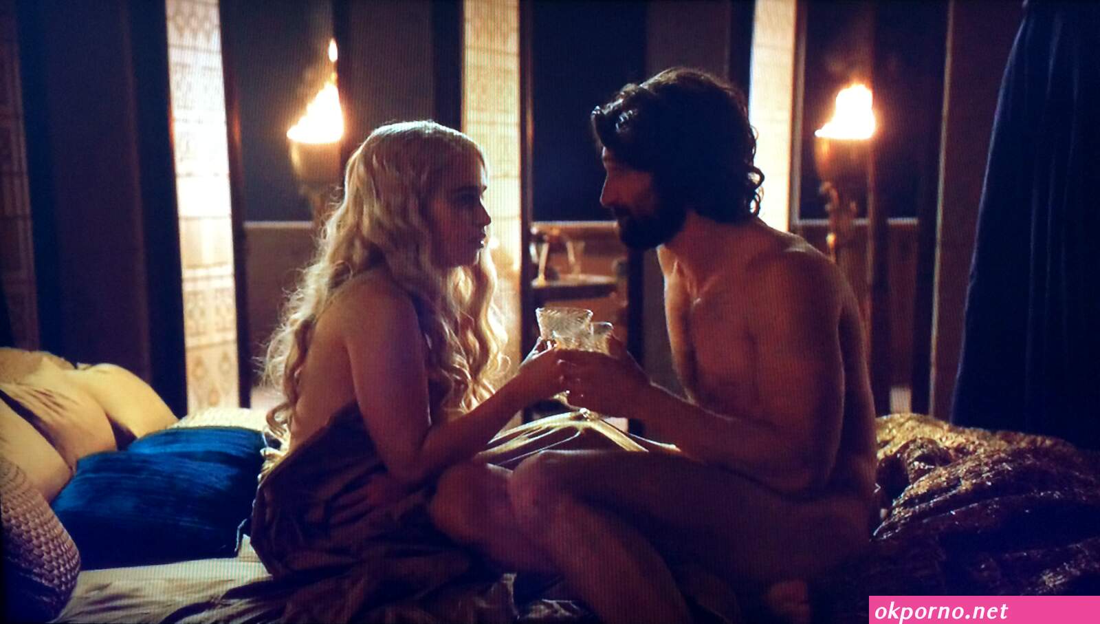 Daenerys targaryen nude