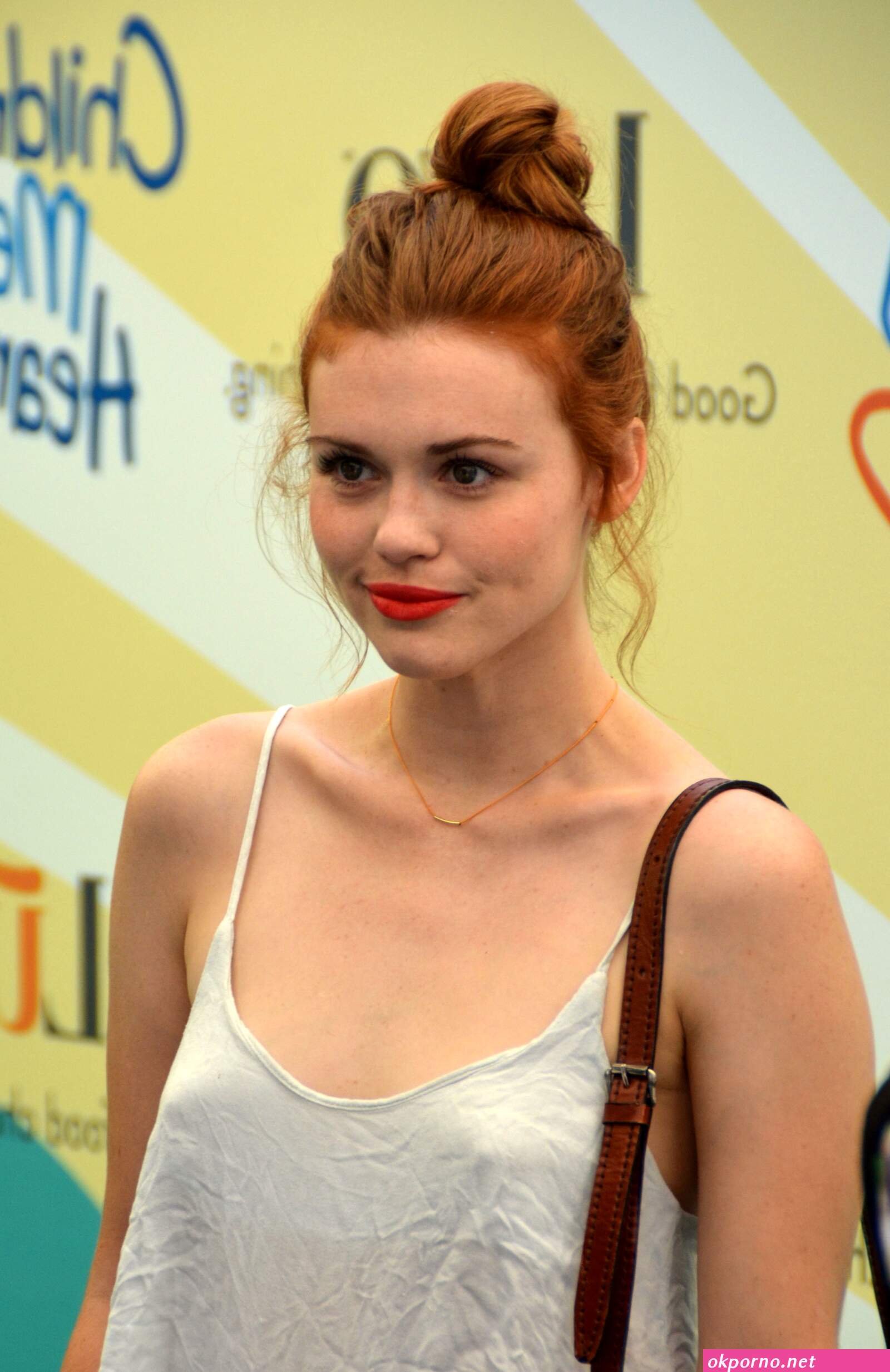 Taking Holland Roden Collared Nude AIFakes