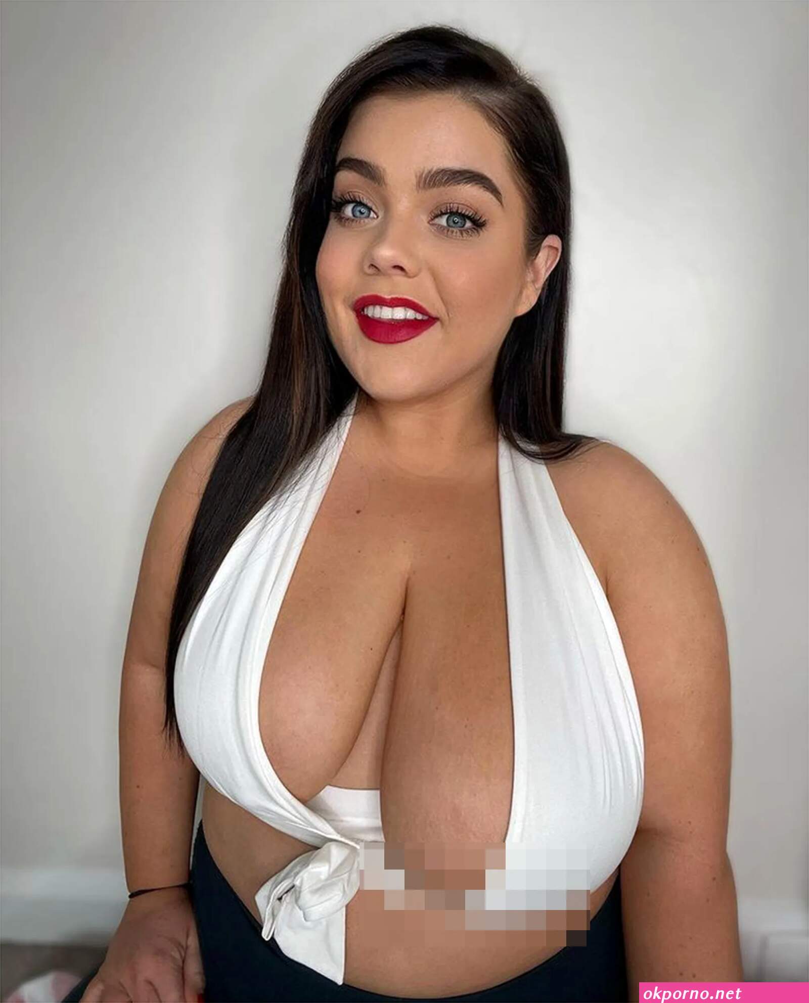 Big boobs cam