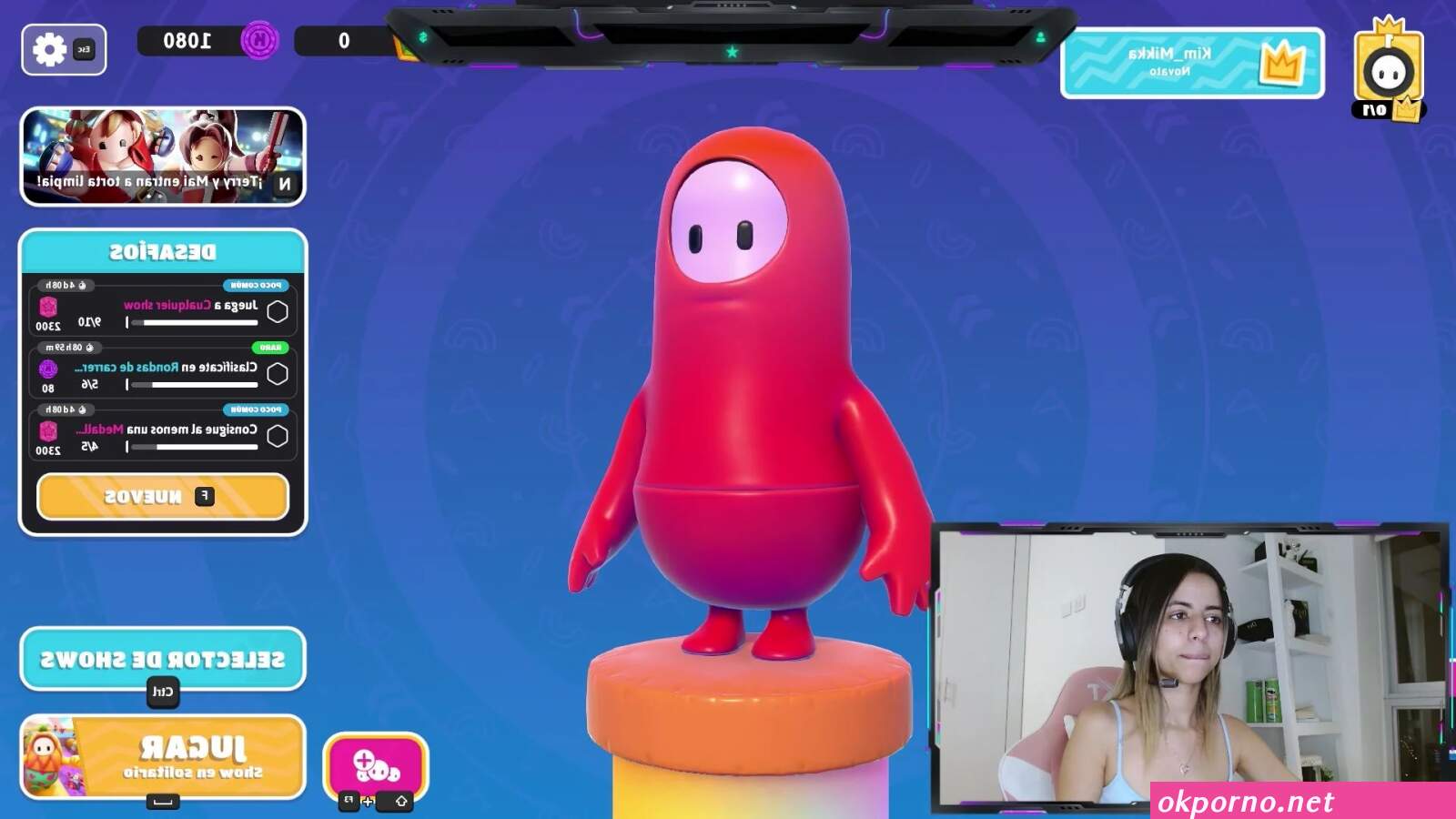Girl fucks on twitch