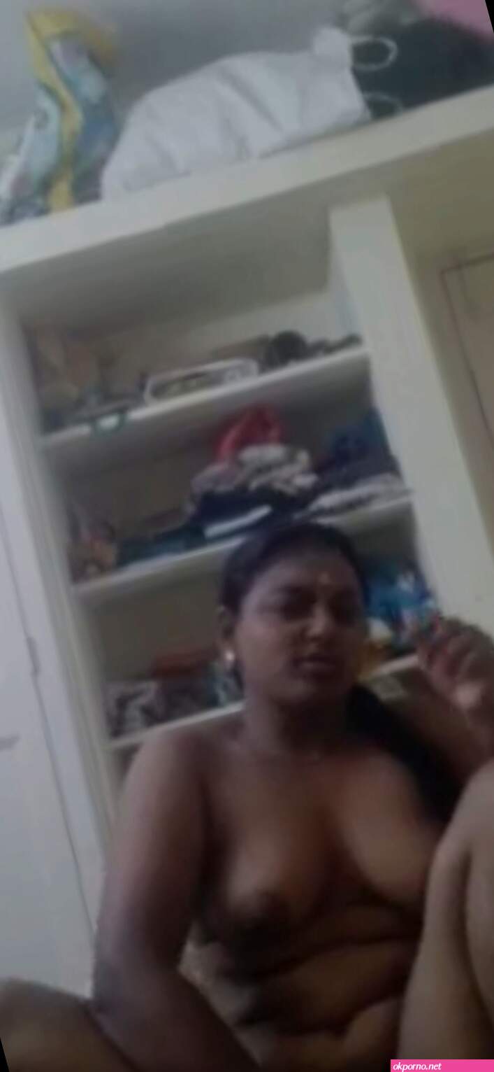 Aunties boobs nude