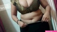 Shona bhabhi big boobs and sexy blouse and saree