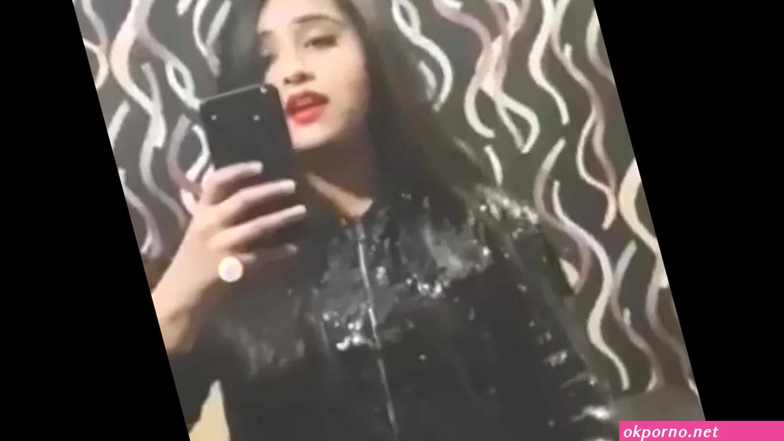 Manahil malik xxx