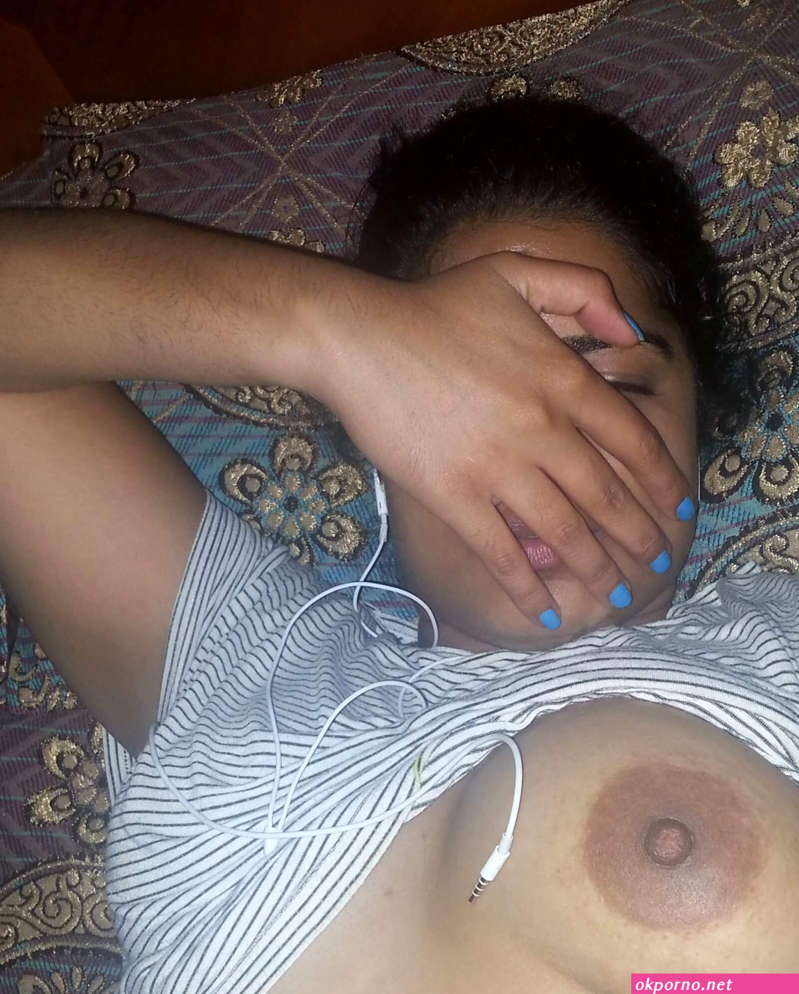 Tamil girls boobs selfie nudes