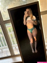 Emilee xemileexo X