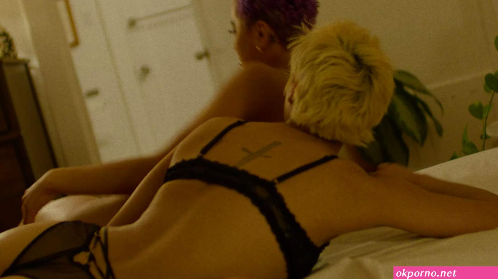 Sophia ali nude