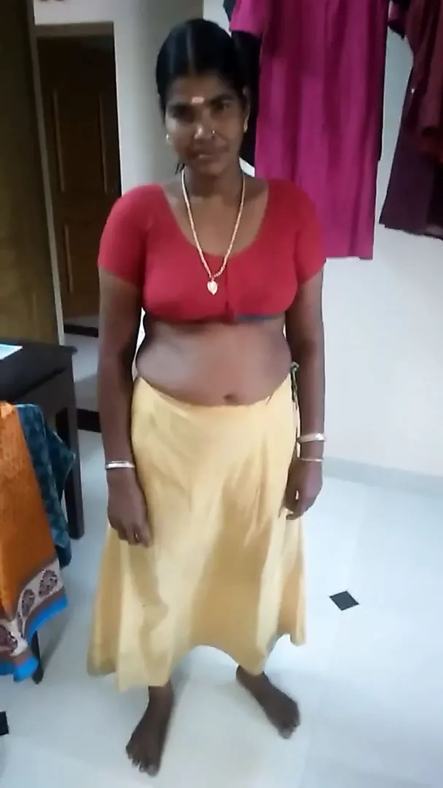 Malayalam house wife neket photos