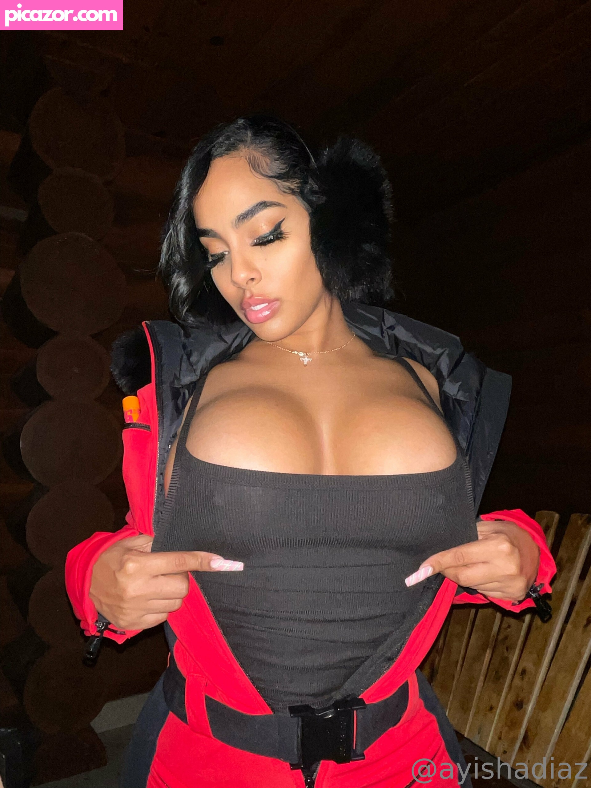 Ayisha diaz nude
