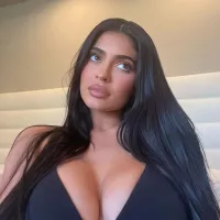 Goddess Kylie Jenner joip