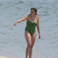 Mariska Hargitay Sexy And Topless Collection