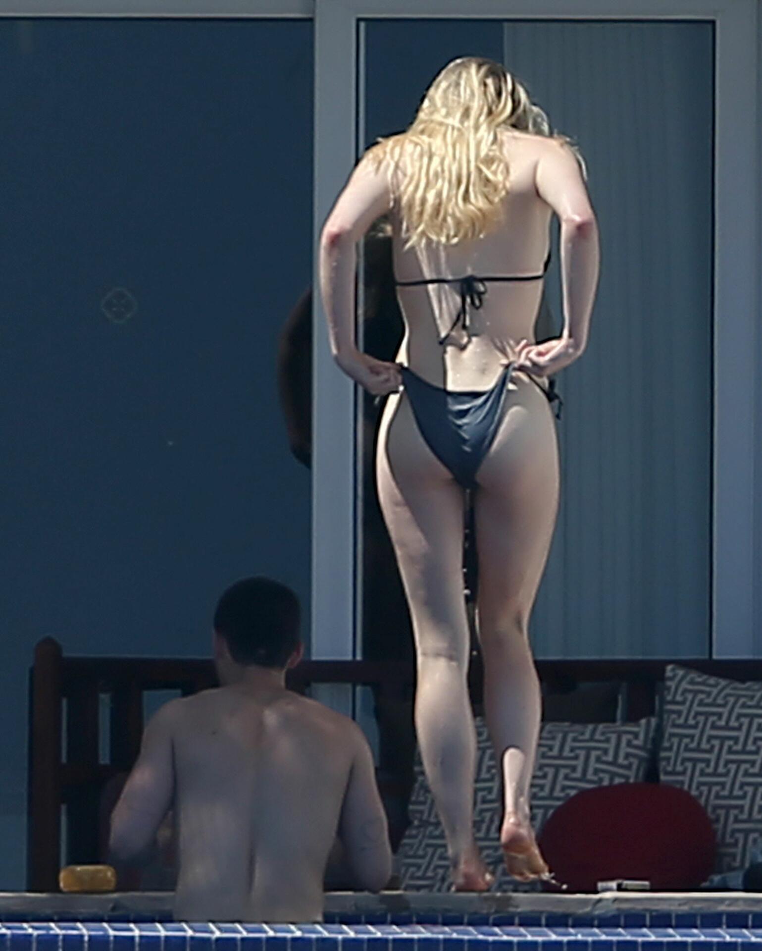 Sophia turner onlyfans