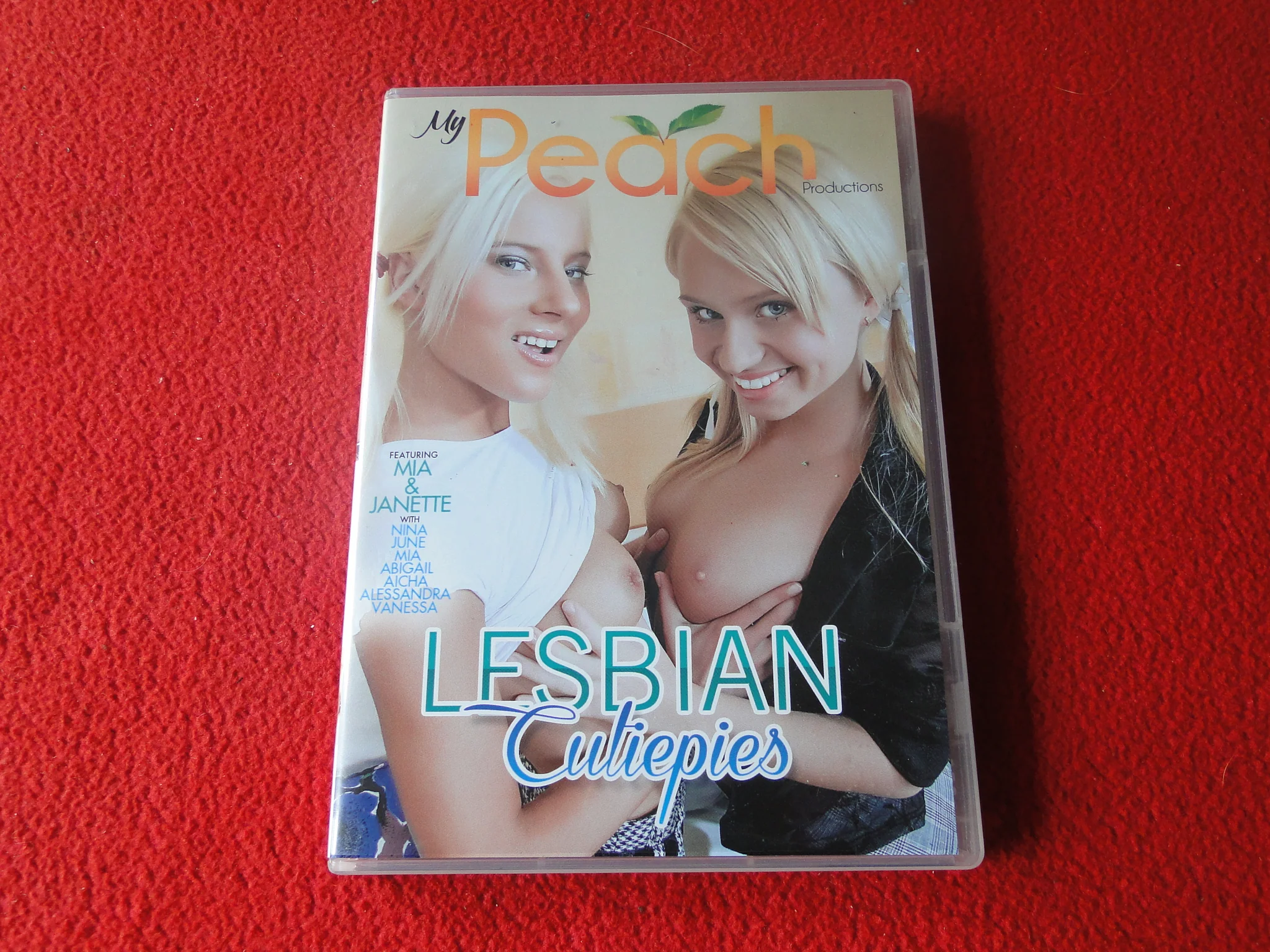 Lesbian cutiepies