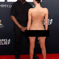 These Memes About Bianca Censoris 2025 Grammys Look Are All Over The Place