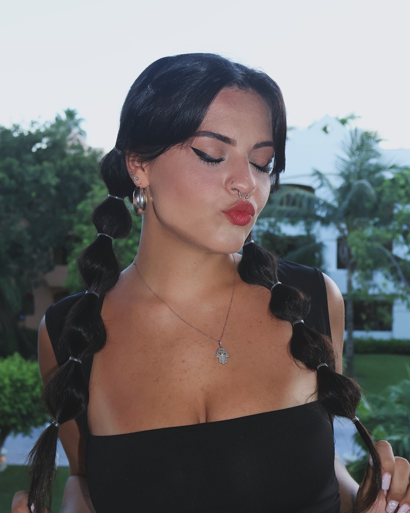 Valerie lepelch nude onlyfans