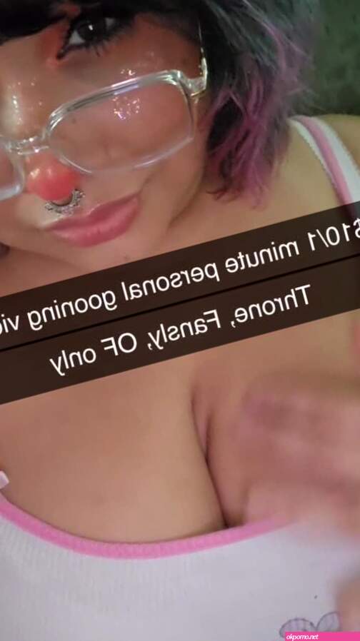 NerdyCurvyKitten Porn