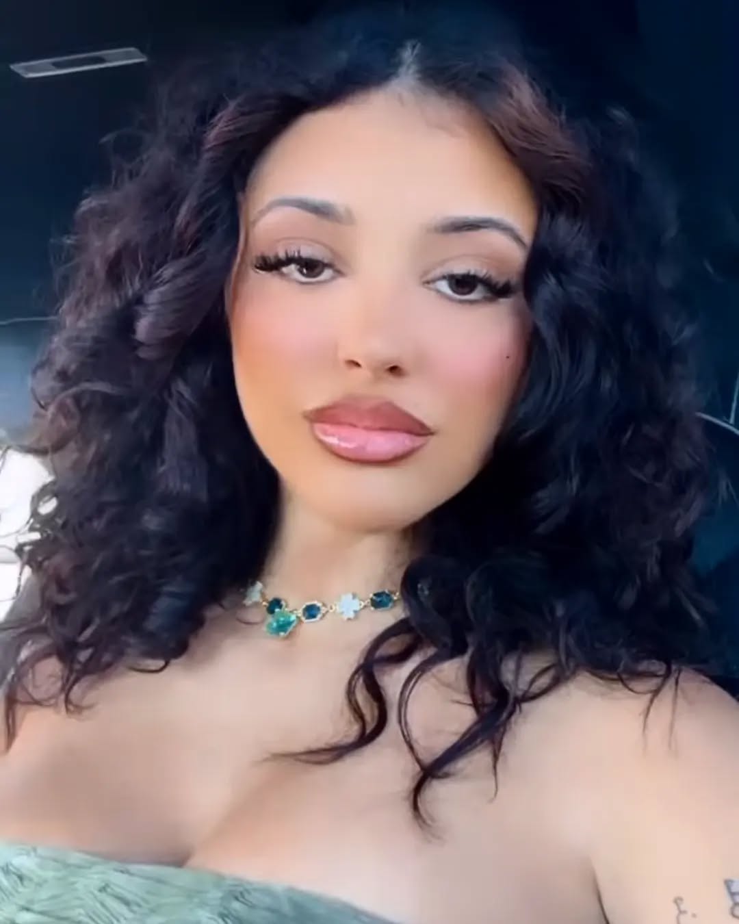 OnlyFans – Malu Trevejo /  @malutrevejovip