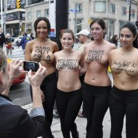 ReThink Breast Cancer: Boobyball stunt Ads of the World