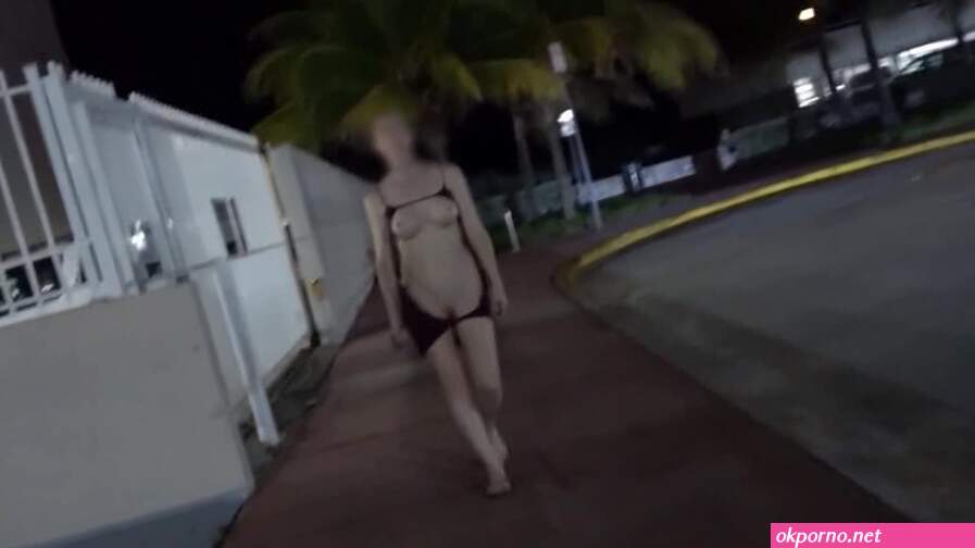 Mia exhib Porn